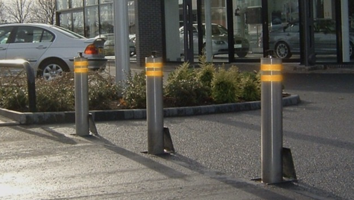 Verzinkbare manuele Bollard - Traffic Solutions